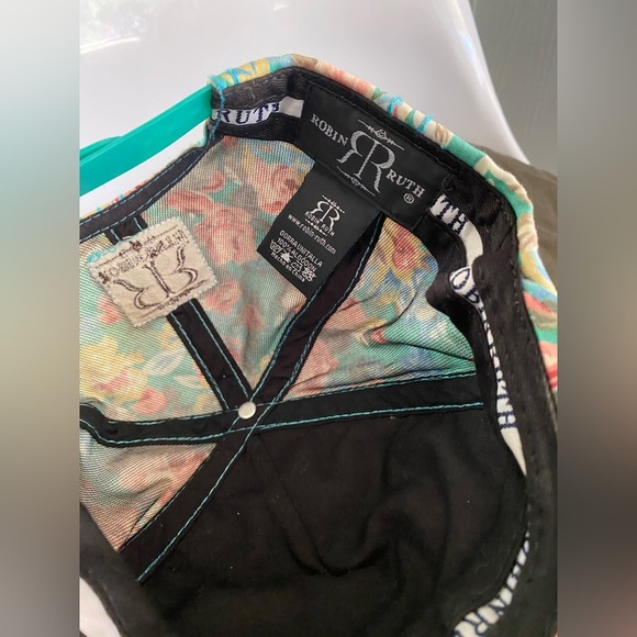 Robin Ruth Riviera Maya SnapBack Hat - Picture 3 of 3